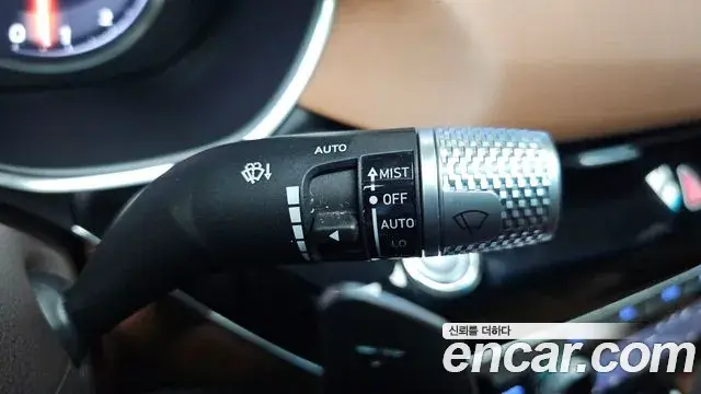 Genesis G80 2023 — Photo 25/32