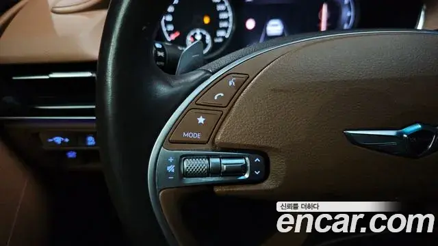 Genesis G80 2023 — Photo 14/32