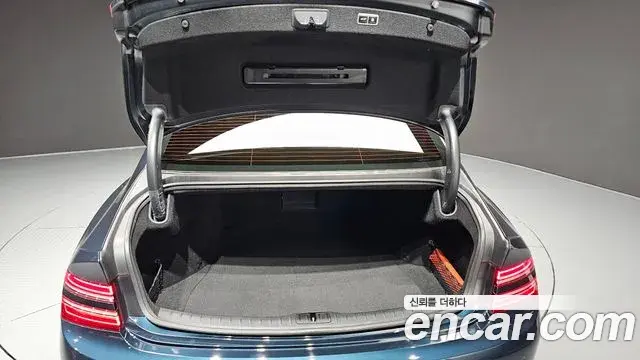 Genesis G80 2023 — Photo 23/32