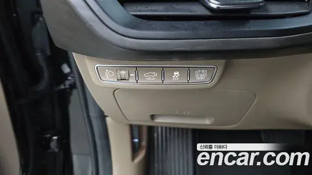 Kia K8 2023 — Photo 22/34