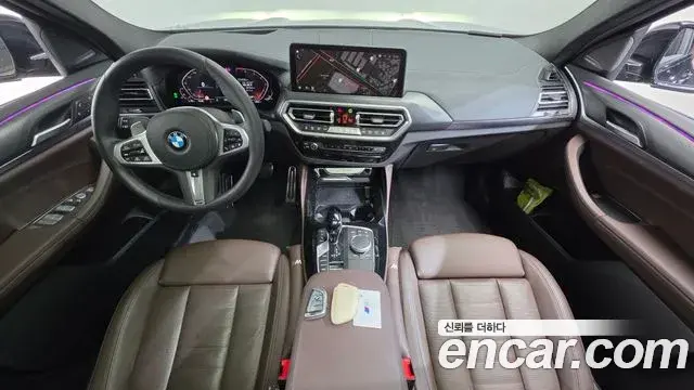 BMW X4 2025 — Фото 10/20