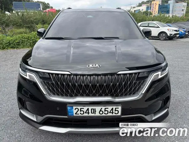 Kia Carnival 2020 — Фото 3/20