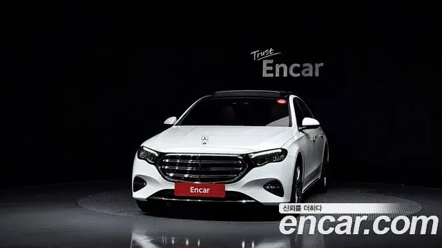 Mercedes-Benz E-Class 2024 — Фото 3/20