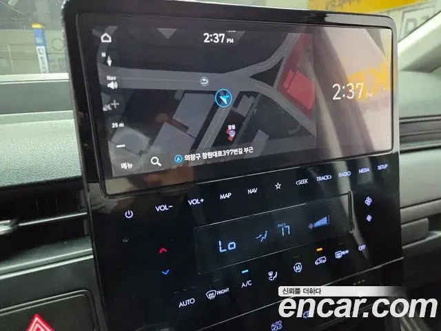 Hyundai Staria 2022 — Фото 8/20