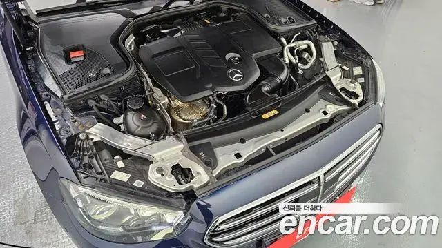 Mercedes-Benz E-Class 2021 — ფოტო 9/20