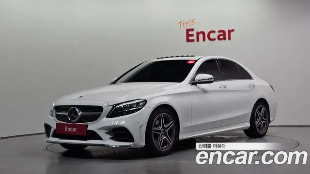 Mercedes-Benz C-Class 2021 — Фото 1/20