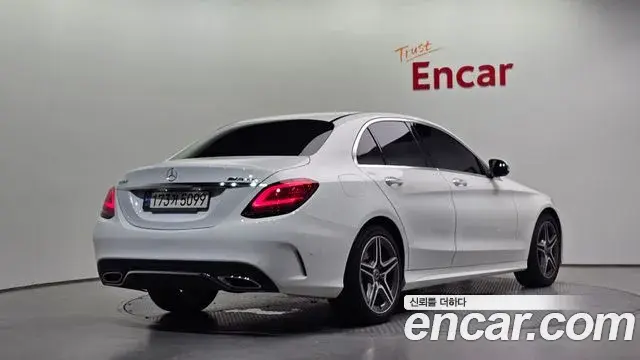 Mercedes-Benz C-Class 2021 — Фото 2/20