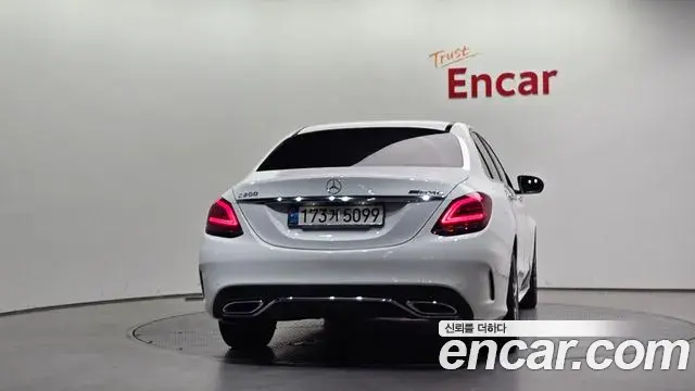Mercedes-Benz C-Class 2021 — Фото 4/20