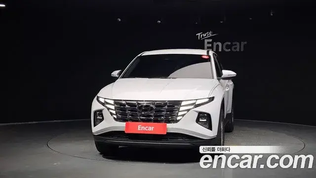 Hyundai The New Tucson 2022 — Фото 3/20