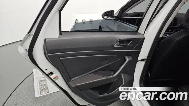 Volkswagen Jetta 2024 — Photo 22/30