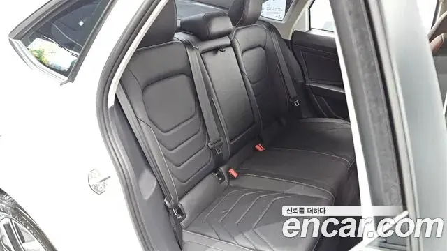 Volkswagen Jetta 2024 — Photo 5/30