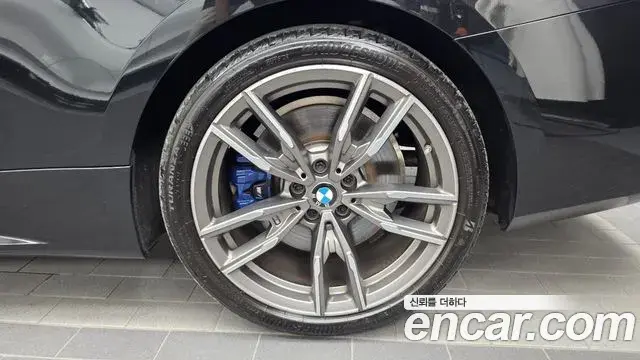 BMW 4 Series 2021 — Photo 25/35