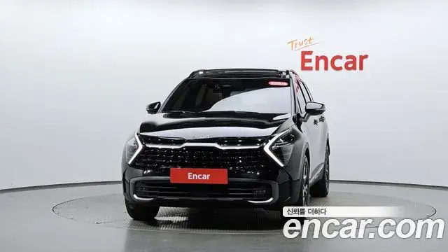 Kia Sportage 2021 — Photo 2/35