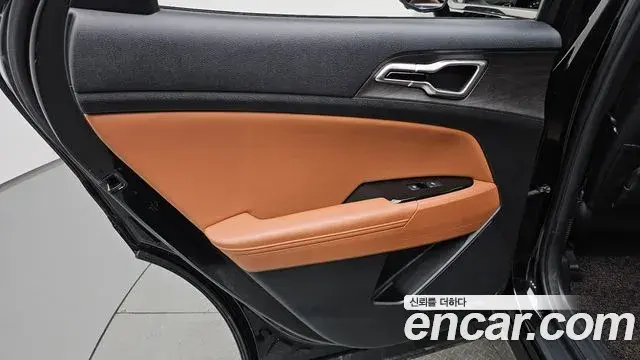 Kia Sportage 2021 — Photo 22/35