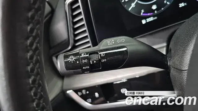 Kia Sportage 2021 — Photo 1/35