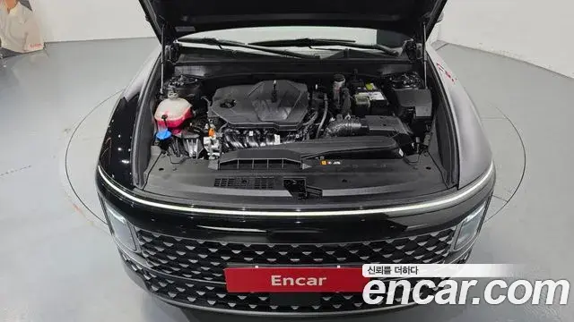 Hyundai Grandeur Hybrid 2023 — Photo 29/32