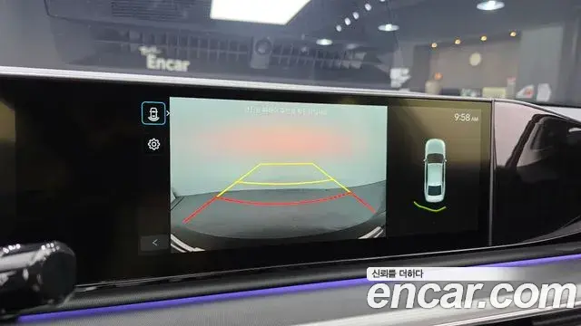 Hyundai Grandeur Hybrid 2023 — Photo 20/32