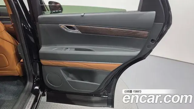 Genesis GV80 2025 — ფოტო 11/40