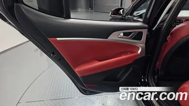 Genesis G70 2021 — Şəkil 25/35