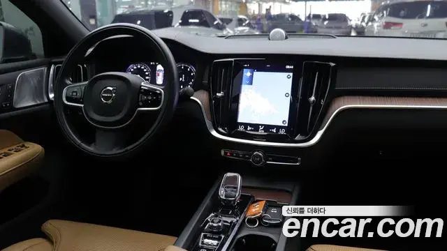 Volvo S60 2021 — Şəkil 4/20