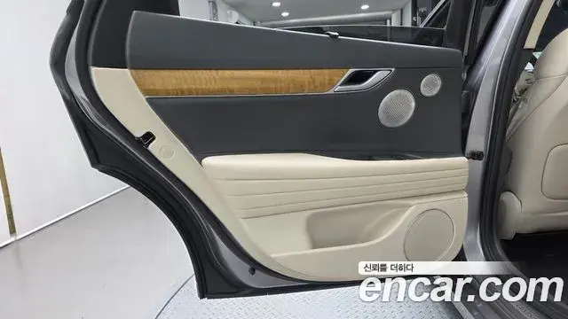 Genesis G80 2022 — ფოტო 13/33