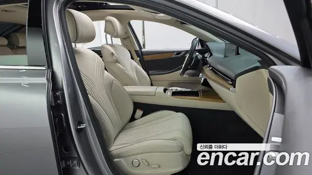 Genesis G80 2022 — ფოტო 20/33