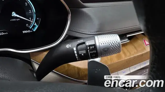 Genesis G80 2022 — ფოტო 24/33
