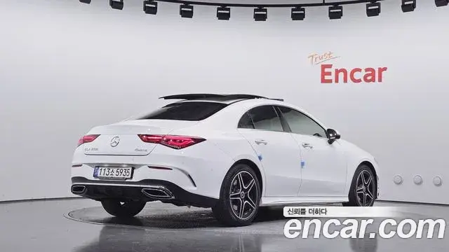 Mercedes-Benz CLA-Class 2020 — Фото 2/20