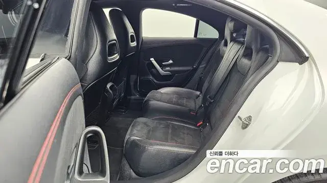 Mercedes-Benz CLA-Class 2020 — Фото 11/20