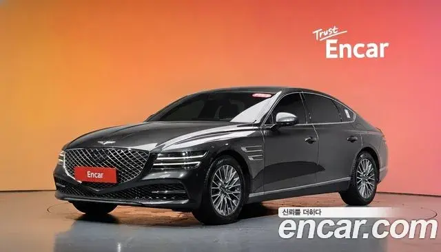 Genesis Electrified G80 2023 — Фото 1/20