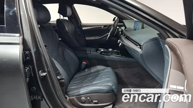 Genesis G80 2023 — Şəkil 25/35