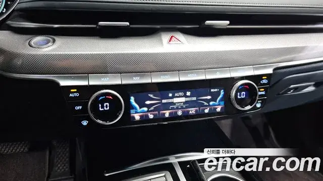 Genesis G80 2023 — Şəkil 22/35