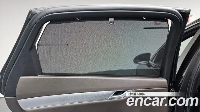 Genesis G80 2023 — Şəkil 23/35