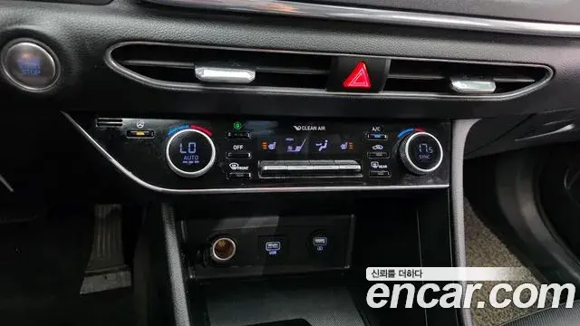 Hyundai Sonata 2019 — Фото 17/20