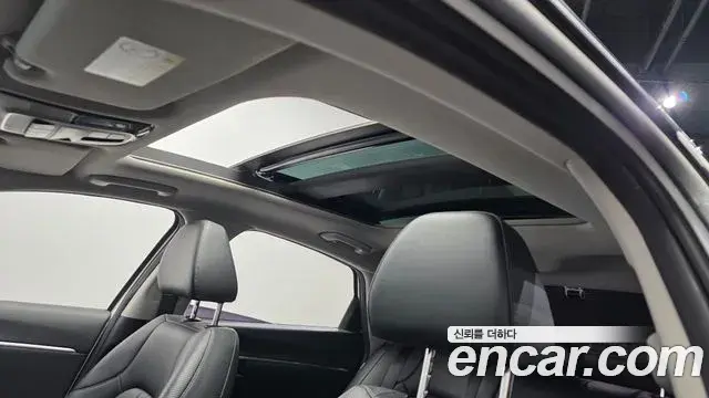Hyundai Sonata 2019 — Фото 19/20