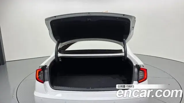 Hyundai Sonata 2019 — Фото 20/20
