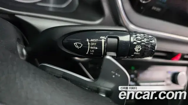Hyundai Sonata Hybrid 2019 — Photo 14/32