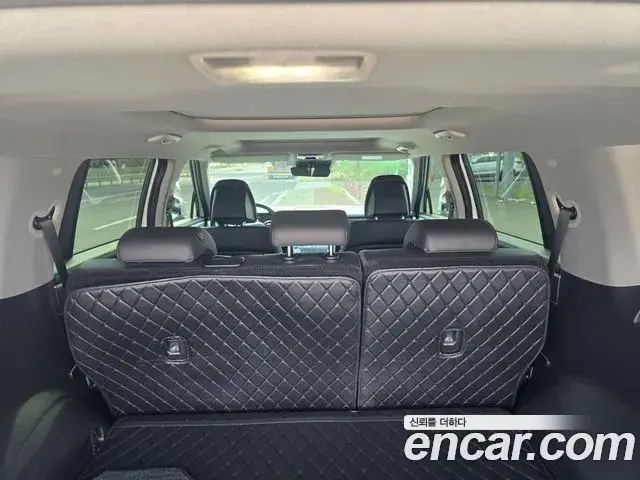 Hyundai Santa Fe 2024 — Photo 6/18