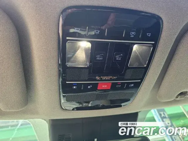 Hyundai Santa Fe 2024 — Photo 5/18