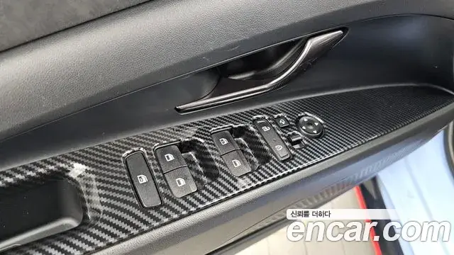 Hyundai The New Avante Hybrid 2022 — ფოტო 32/33