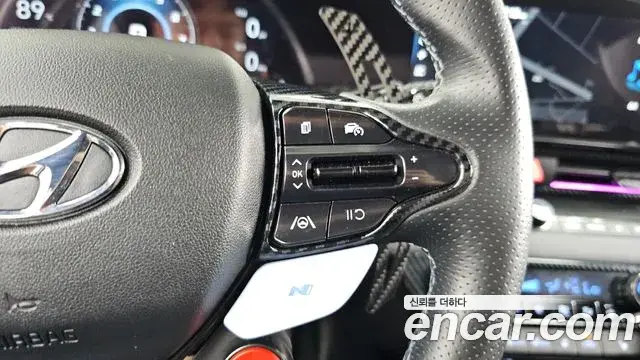 Hyundai The New Avante Hybrid 2022 — ფოტო 3/33