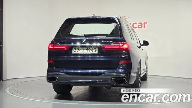 BMW X7 2020 — Фото 4/20