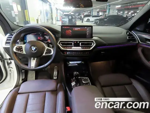 BMW X4 2025 — Фото 9/20
