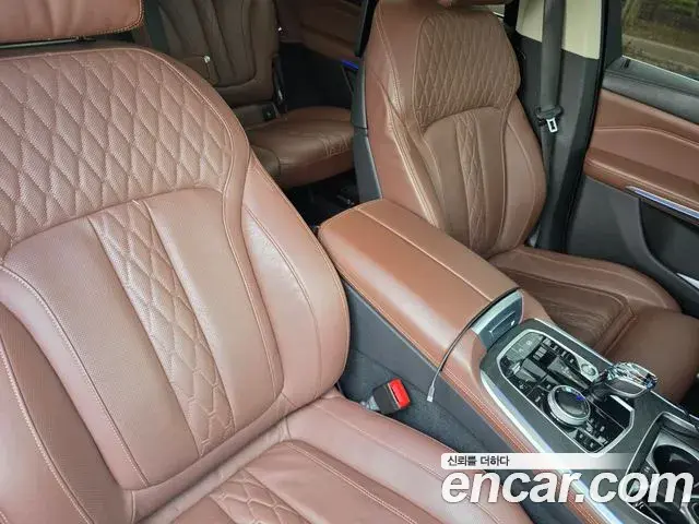BMW X7 2021 — ფოტო 1/19