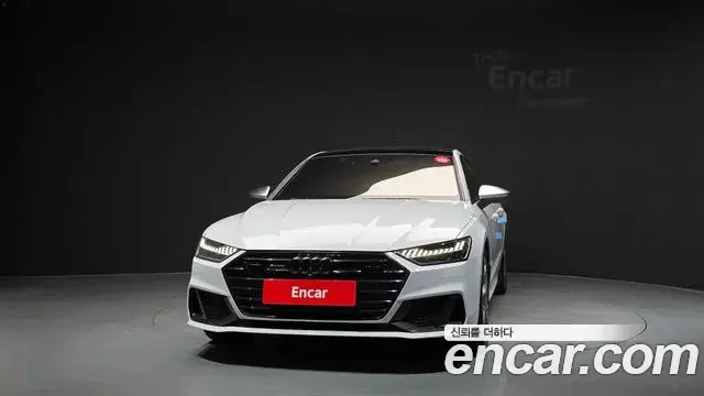 Audi A7 2021 — Photo 21/36