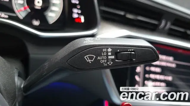 Audi A7 2021 — Photo 35/36