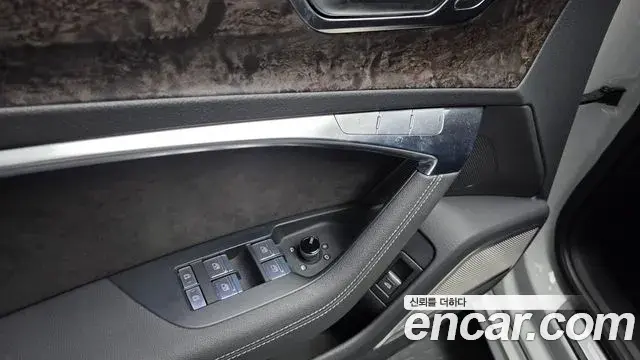 Audi A7 2021 — Photo 18/36