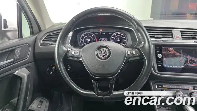 Volkswagen Tiguan Allspace 2018 — ფოტო 7/20