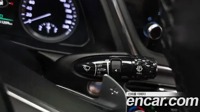 Hyundai Sonata Hybrid 2022 — ფოტო 30/30