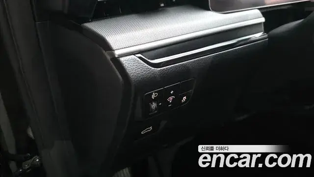 Kia K5 2024 — Photo 25/37